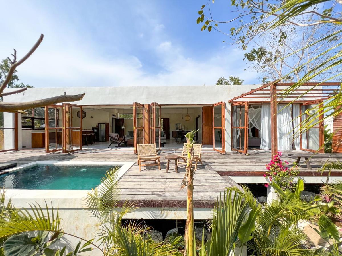Nowhere Villa Uluwatu Exterior photo